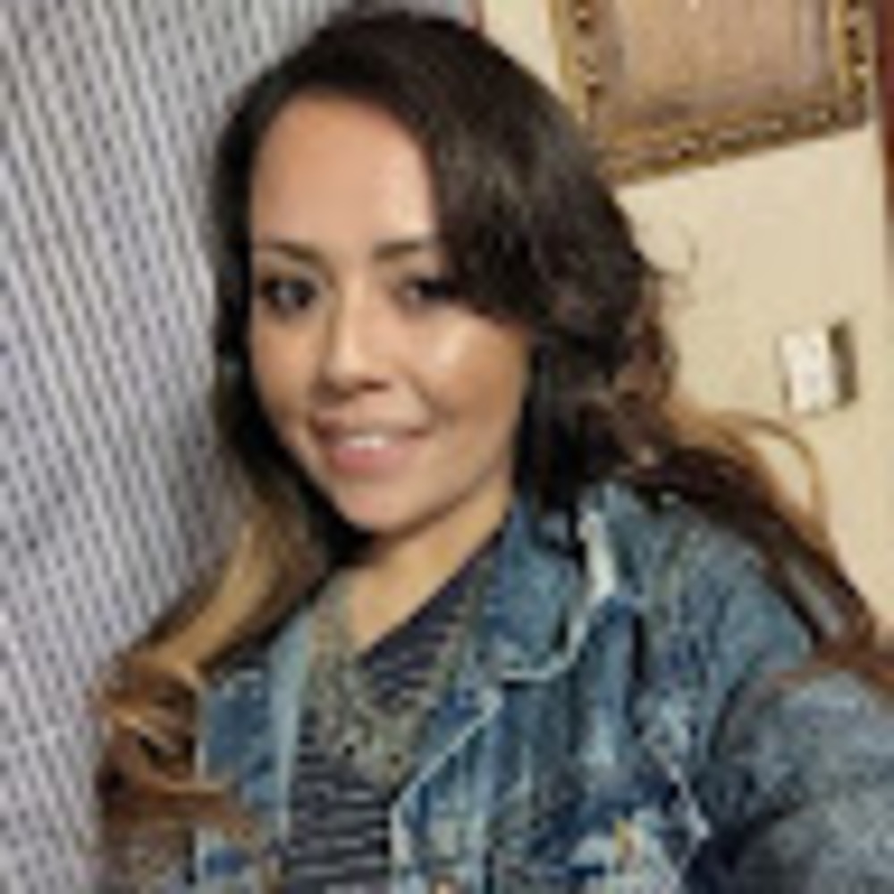 Meet your Posher, Stephanie